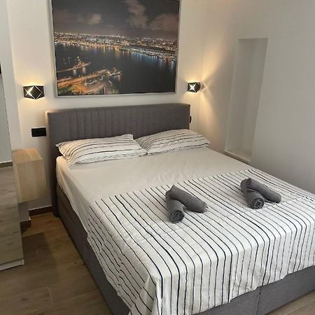 Apartments Anka Pula Ngoại thất bức ảnh