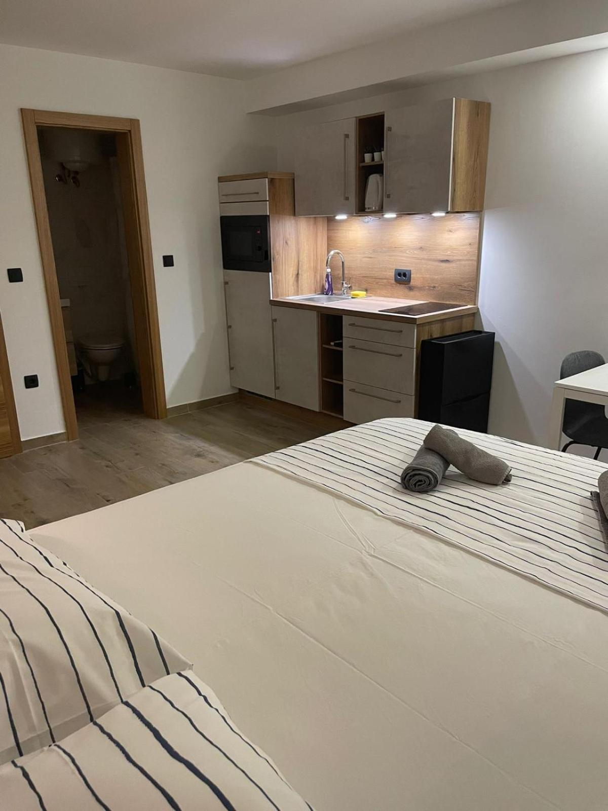 Apartments Anka Pula Ngoại thất bức ảnh