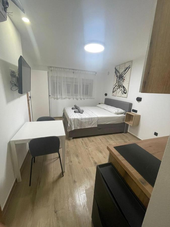 Apartments Anka Pula Ngoại thất bức ảnh