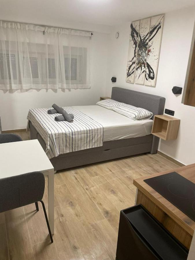 Apartments Anka Pula Ngoại thất bức ảnh