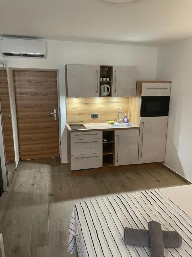 Apartments Anka Pula Ngoại thất bức ảnh
