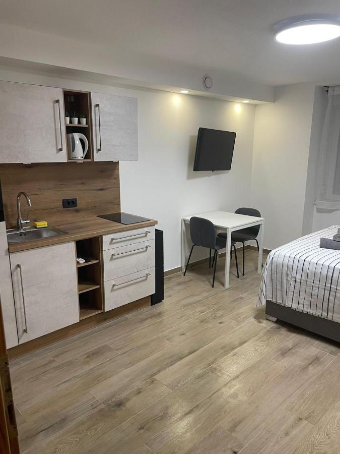 Apartments Anka Pula Ngoại thất bức ảnh